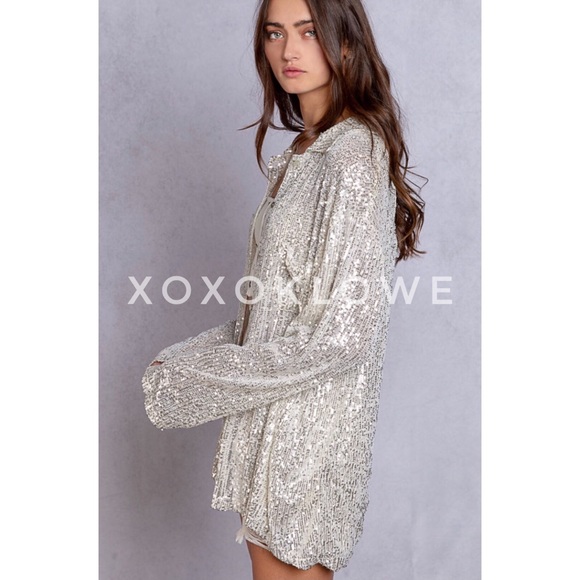 POL Silver Sequin Button Down Shirt Oversized Sparkle - Picture 4 of 13